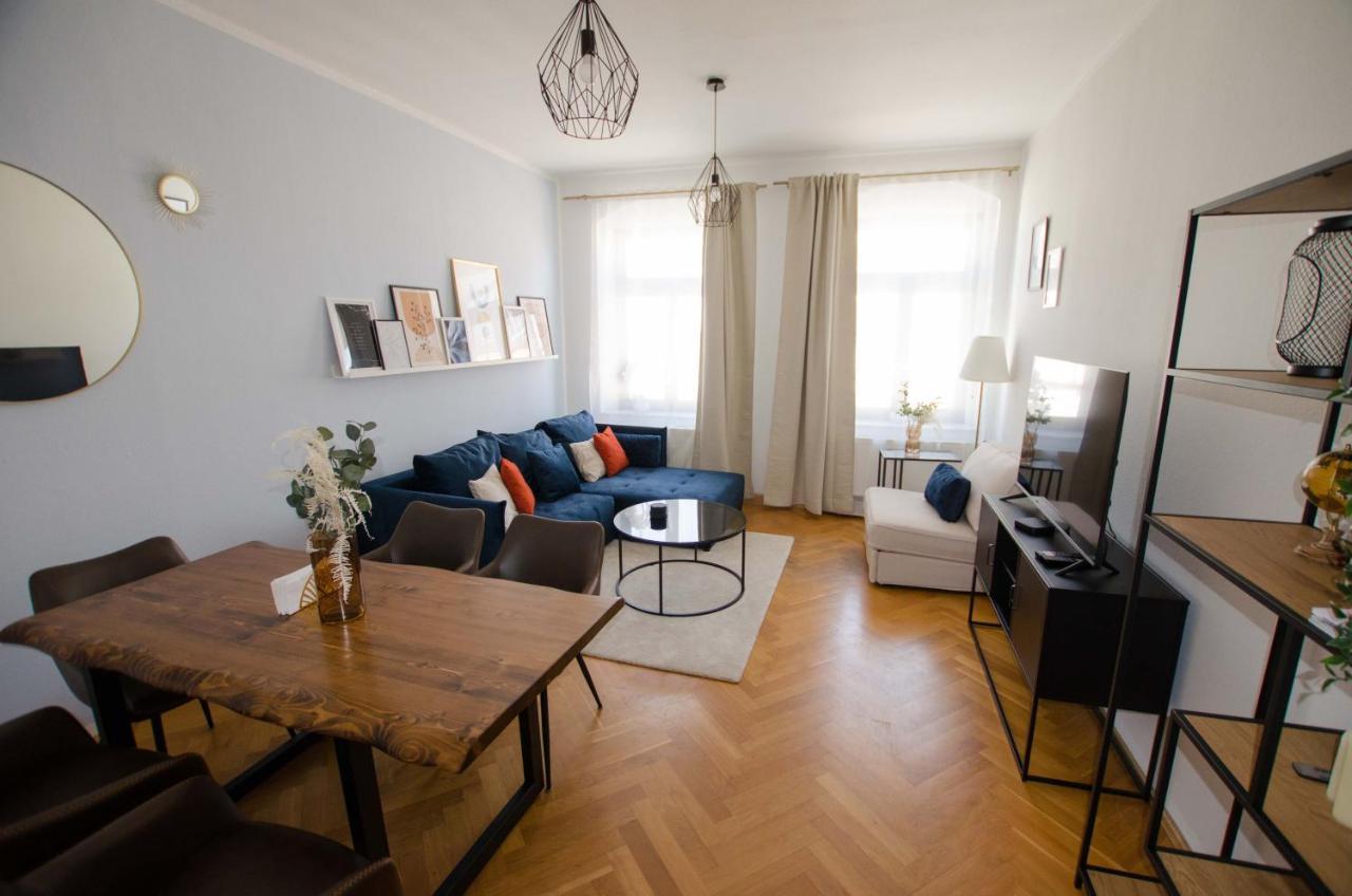 Apartamento Casarina - Stilvoller Altbau In Zentraler Lage Dresde Exterior foto