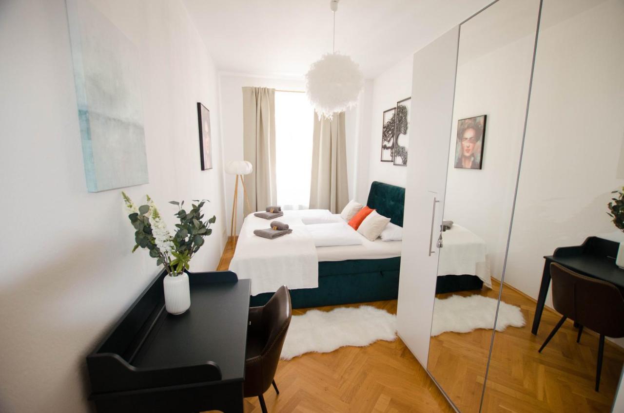 Apartamento Casarina - Stilvoller Altbau In Zentraler Lage Dresde Exterior foto